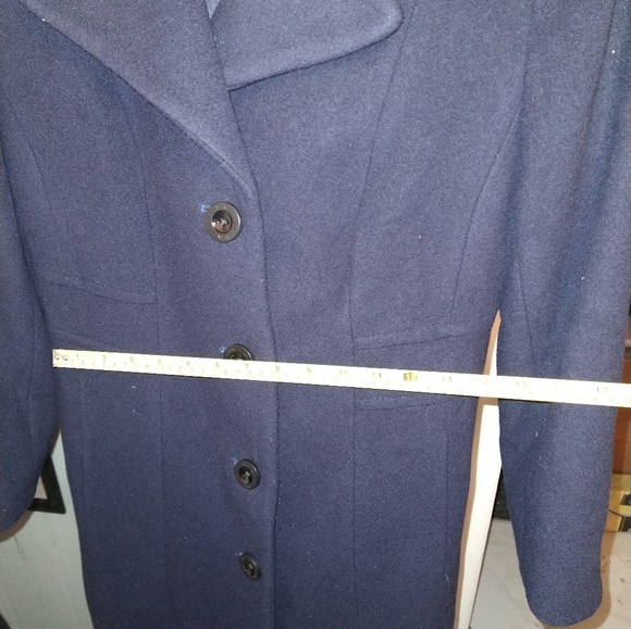 Anne Klein size 8 Wool trench coat (new years deals!!!!!) - Picture 6 of 9